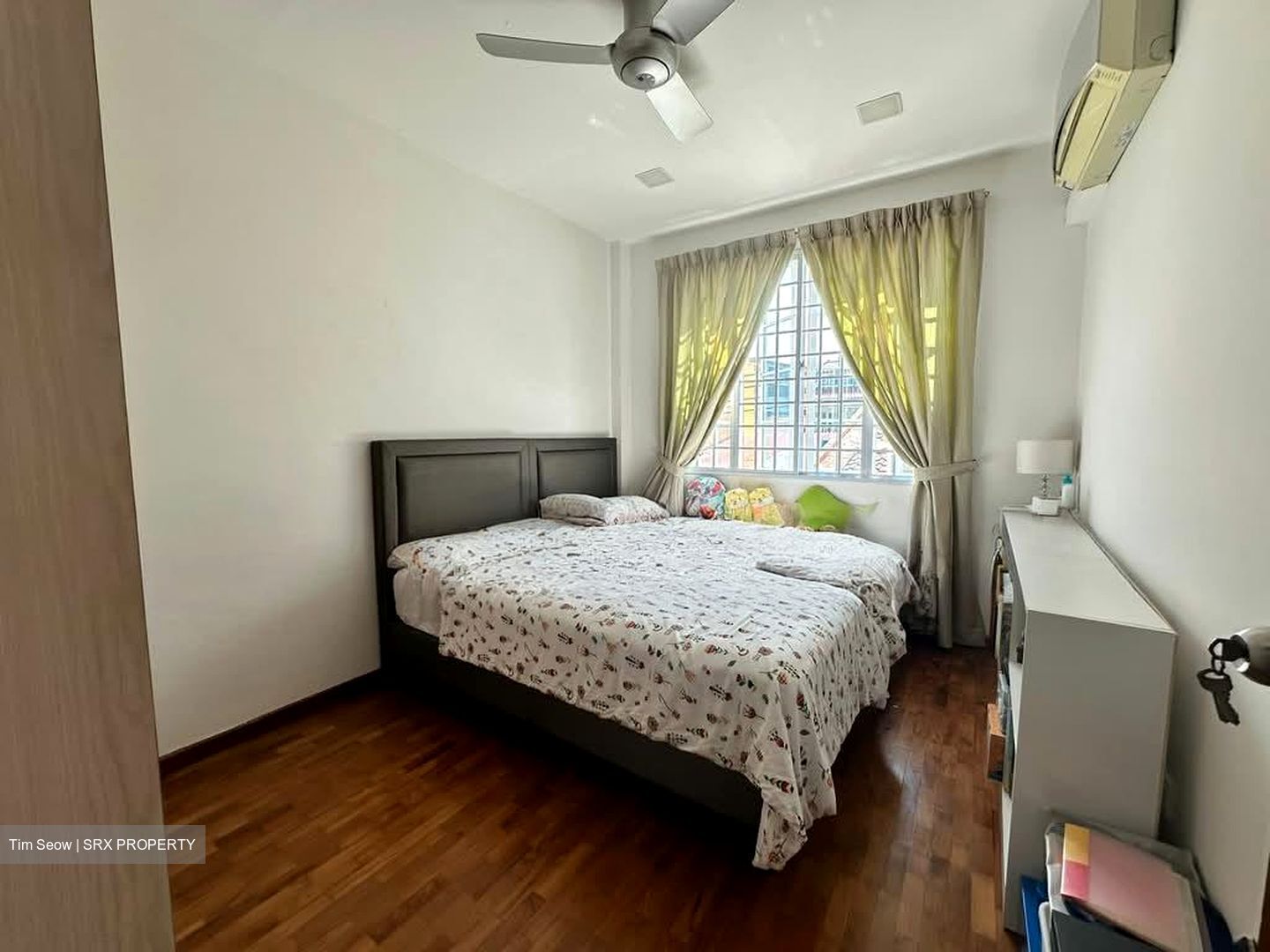 Opera Estate (D15), Terrace #549228401